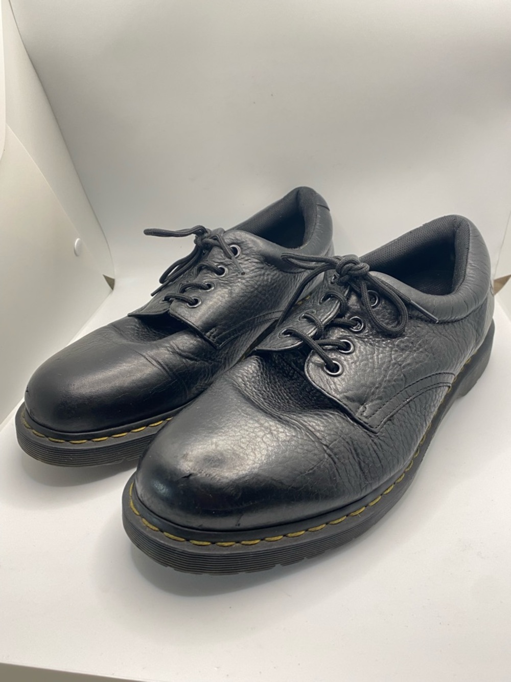 Dr. Martens Boston Derbys Men's 13M Black Pebbled Leather 4-Eye Lace-Up Chunky